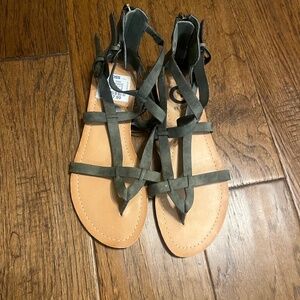 Guess Gladiator Sandals Size 7